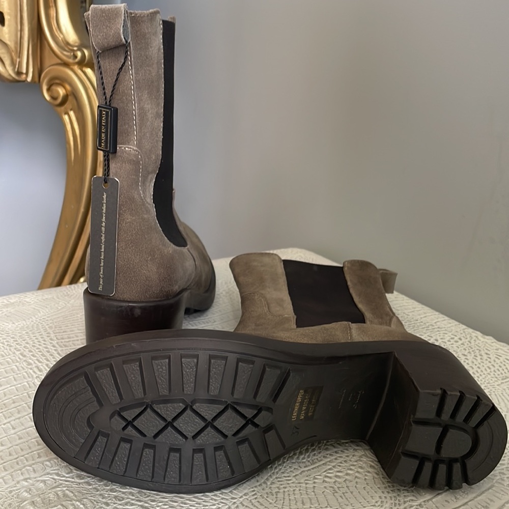 New Emanuele Castro Chelsea Leather Boots. Made in Italy ❤️ - Picture 6 of 11